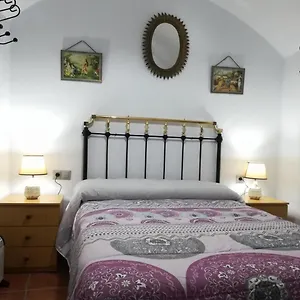 https://cueva-tradicional-el-capricho.es-andalucia.com