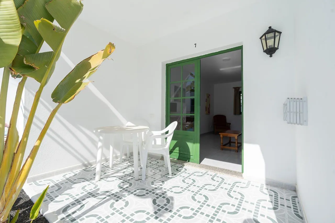 Apartamentos Aloe Puerto del Carmen  Apartment Puerto del Carmen (Lanzarote)